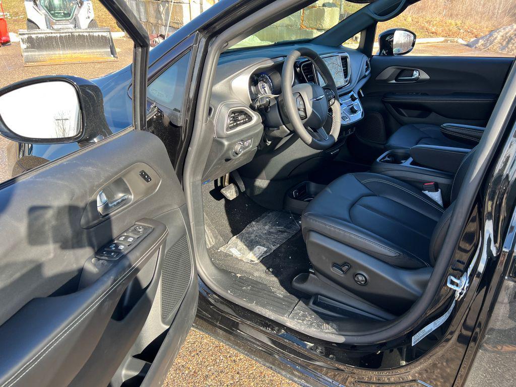 new 2026 Chrysler Pacifica car, priced at $41,210