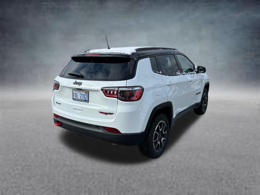 new 2026 Jeep Compass car, priced at $29,390