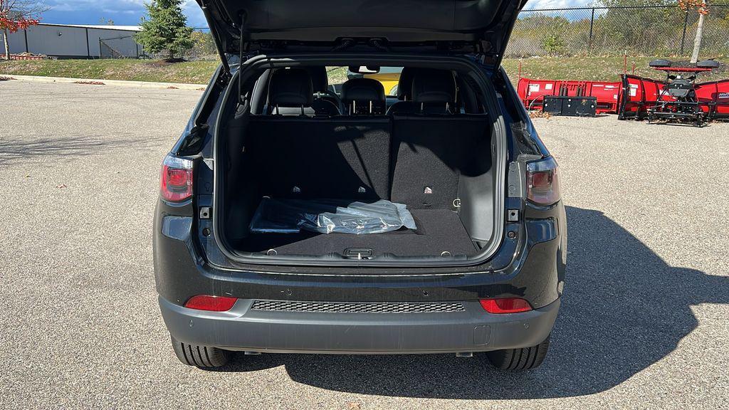 new 2026 Jeep Compass car, priced at $30,317
