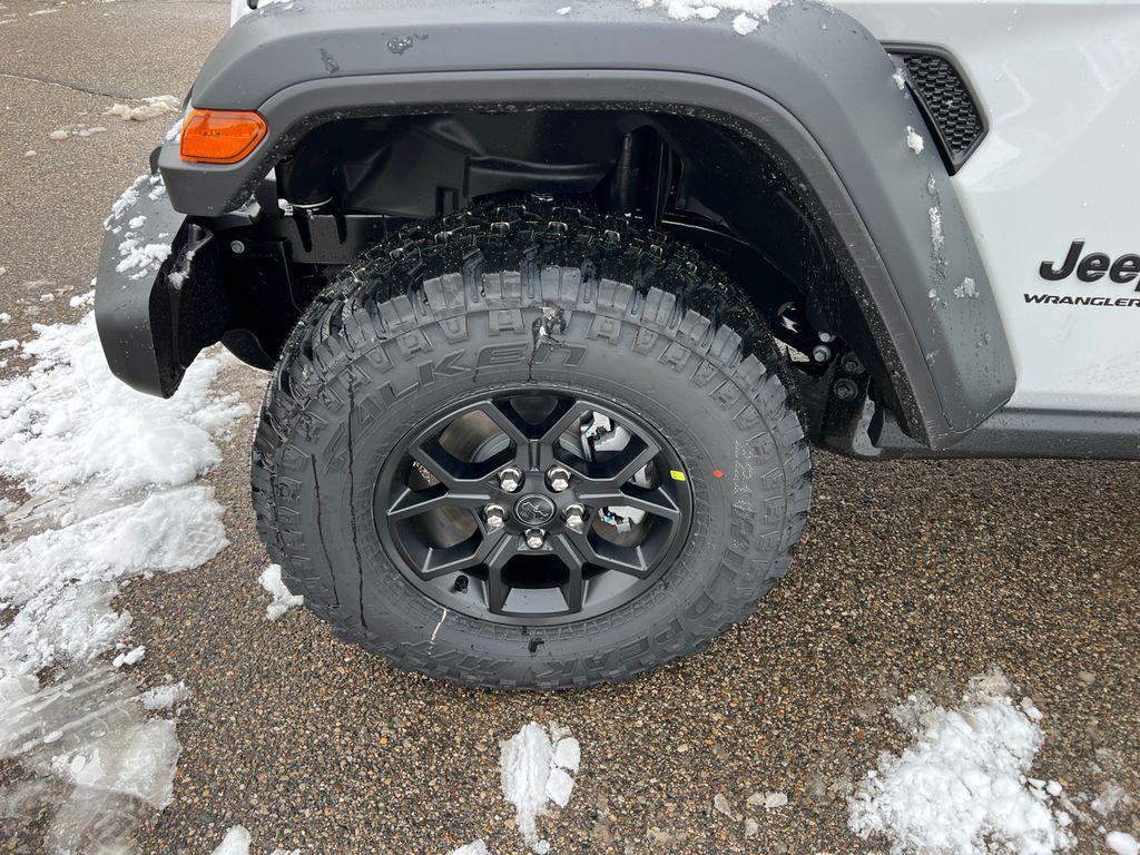 new 2026 Jeep Wrangler car, priced at $46,553