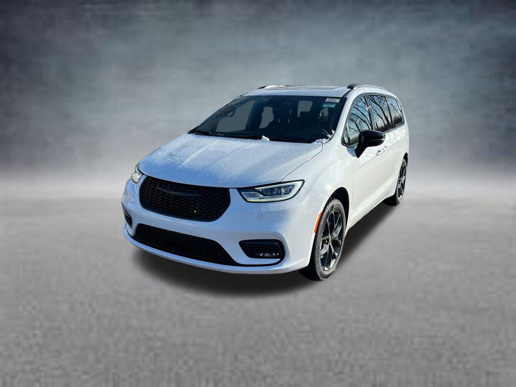 new 2026 Chrysler Pacifica car, priced at $48,607