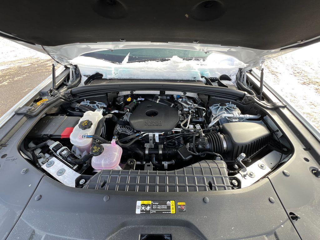 new 2026 Jeep Grand Cherokee car, priced at $38,915