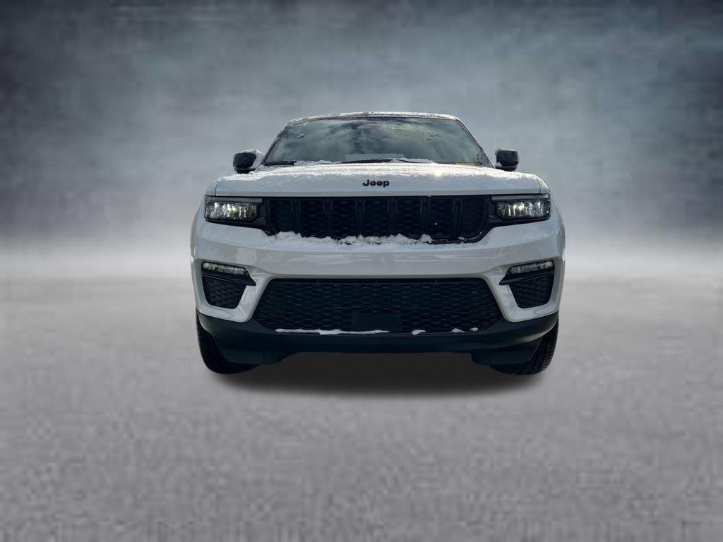 new 2025 Jeep Grand Cherokee car