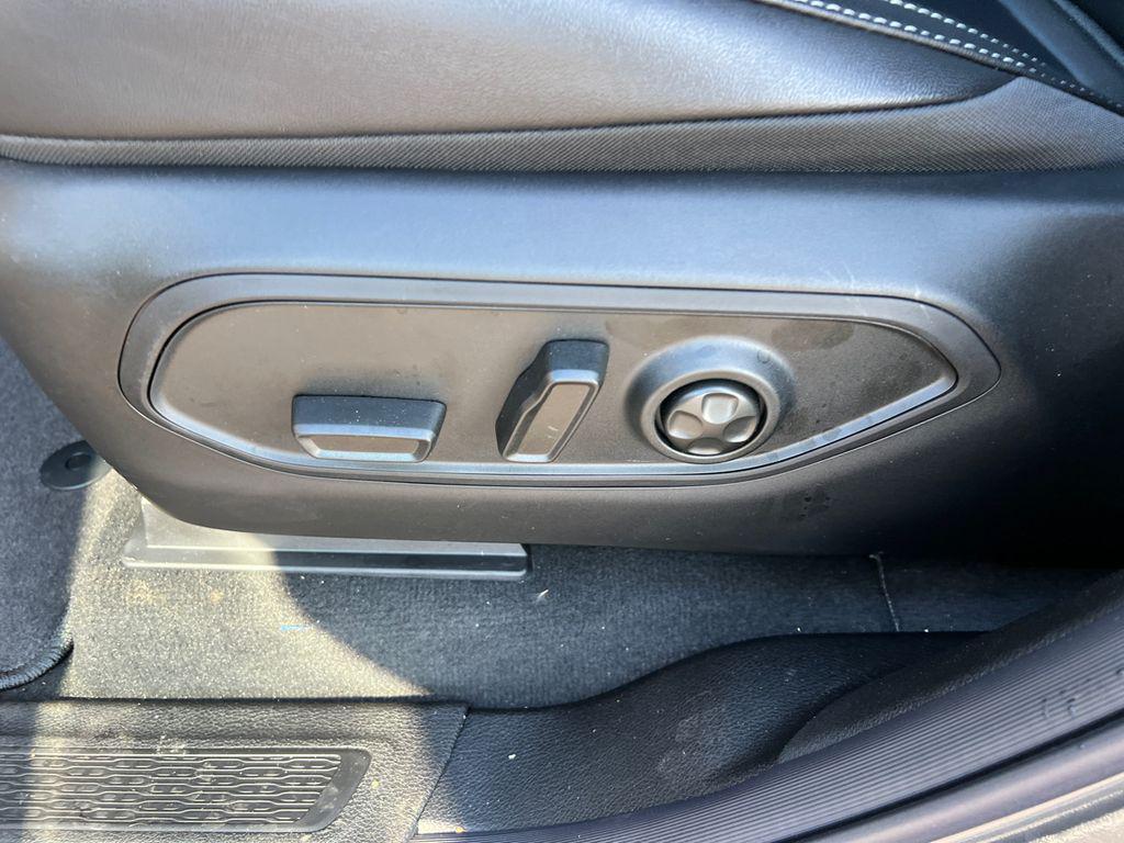 new 2025 Jeep Grand Cherokee car