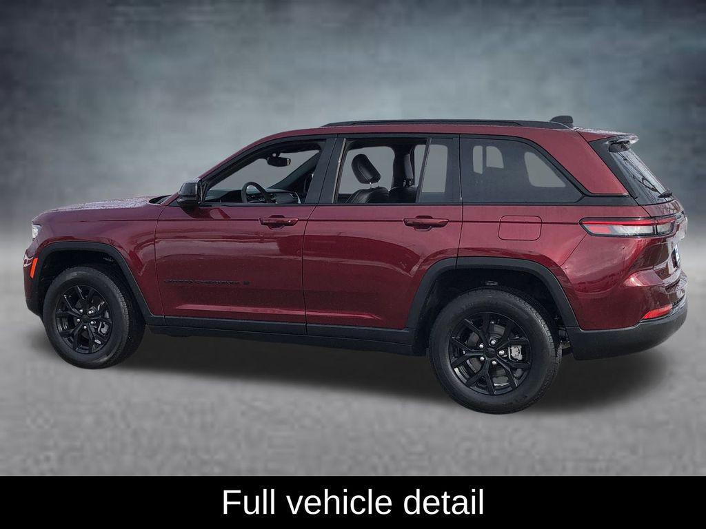 used 2024 Jeep Grand Cherokee car, priced at $33,088