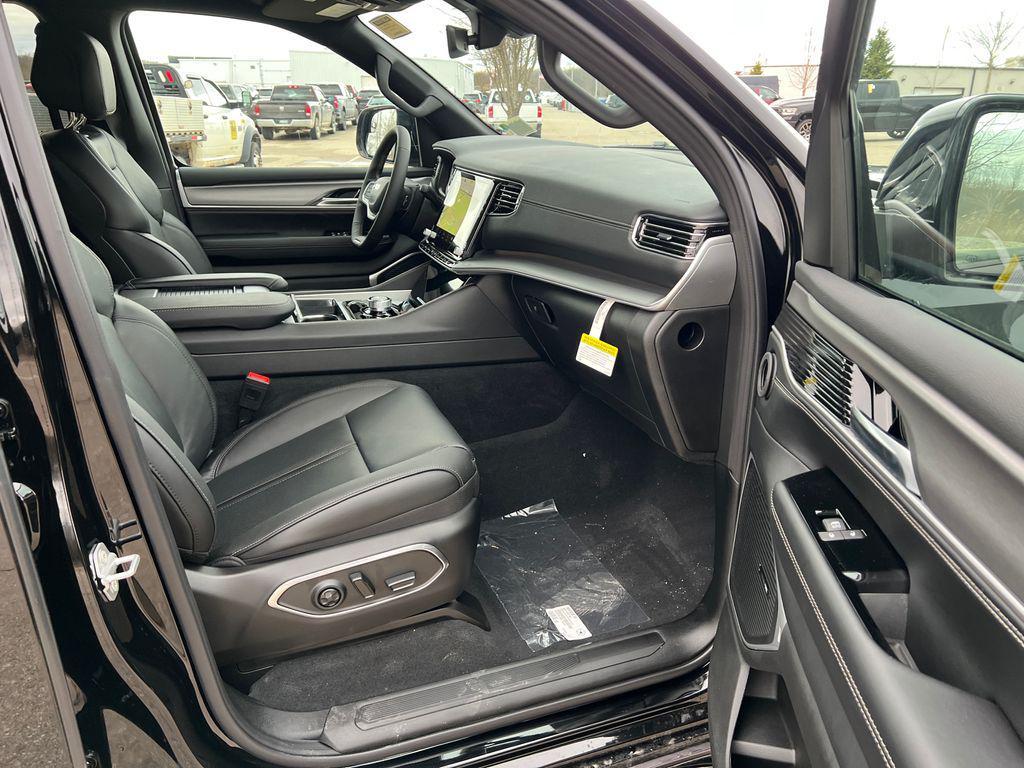 new 2026 Jeep Grand Wagoneer car, priced at $62,073