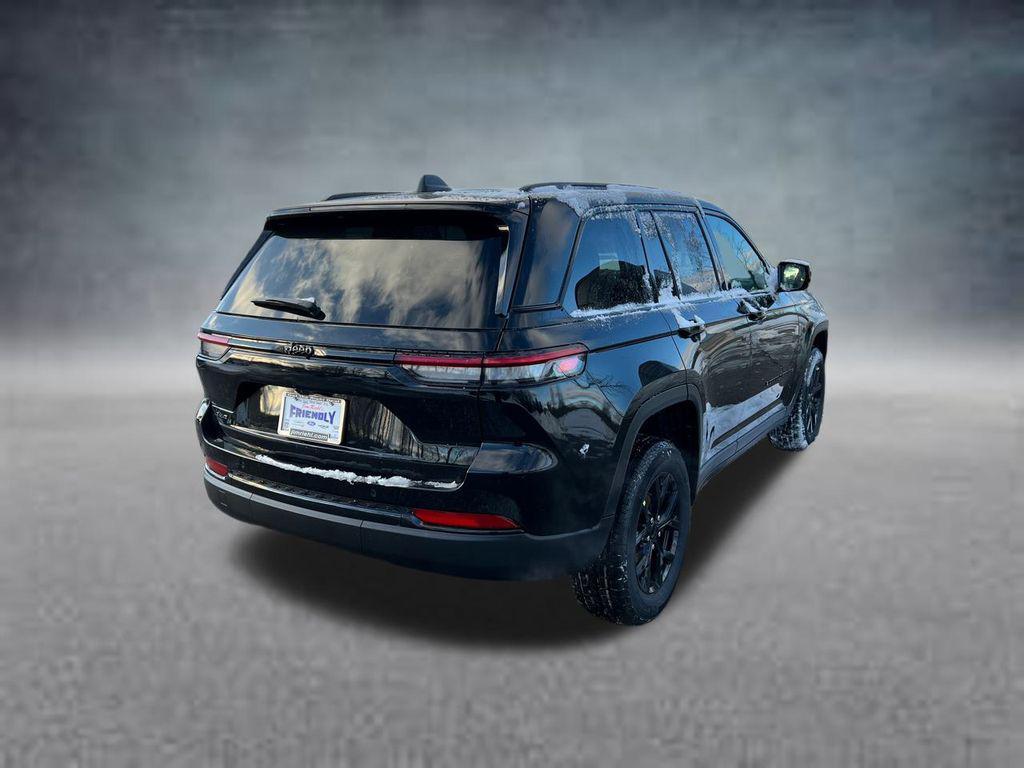 new 2025 Jeep Grand Cherokee car, priced at $40,931
