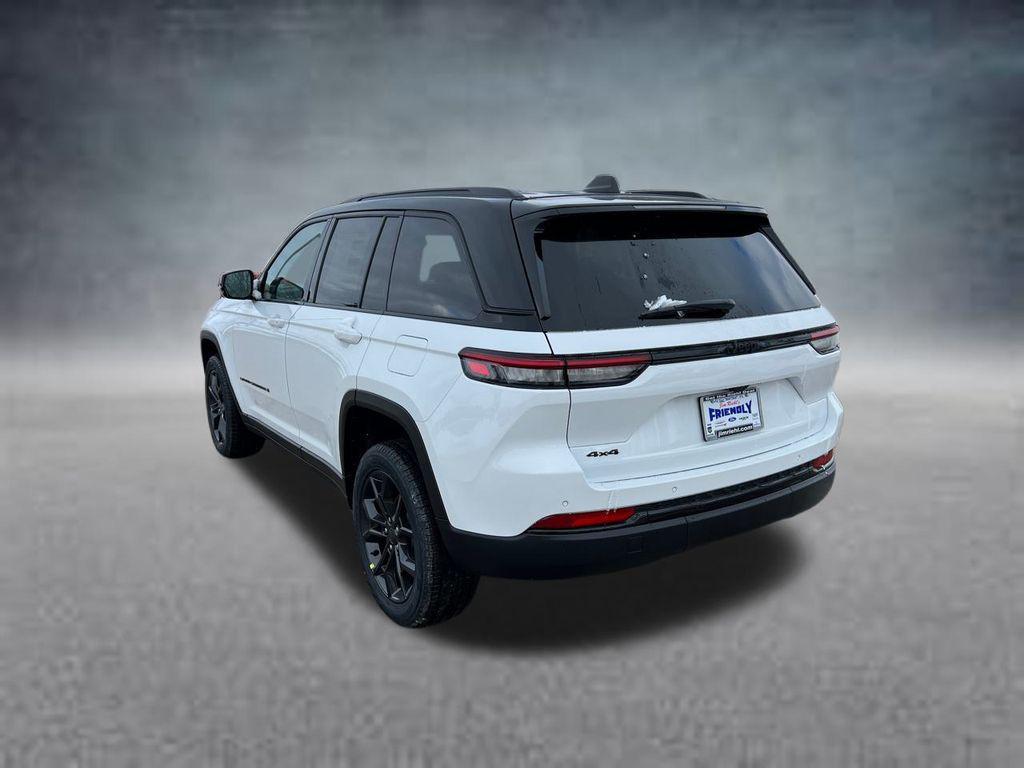 new 2025 Jeep Grand Cherokee car, priced at $44,514