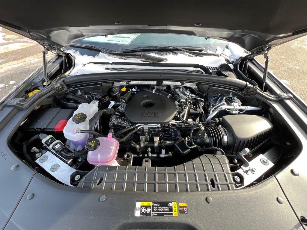 new 2026 Jeep Grand Cherokee L car, priced at $43,735