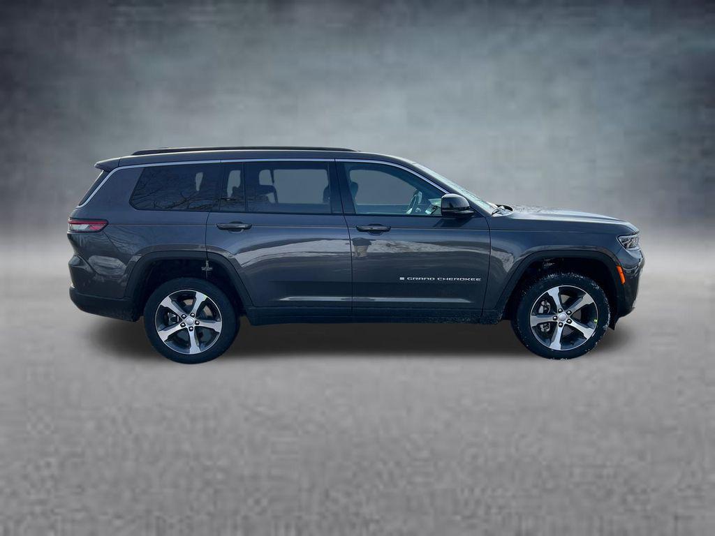 new 2026 Jeep Grand Cherokee L car, priced at $43,735