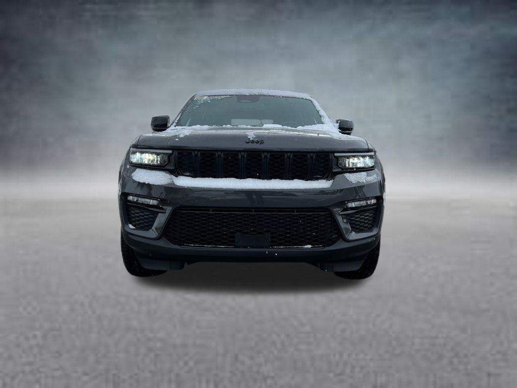 new 2025 Jeep Grand Cherokee car
