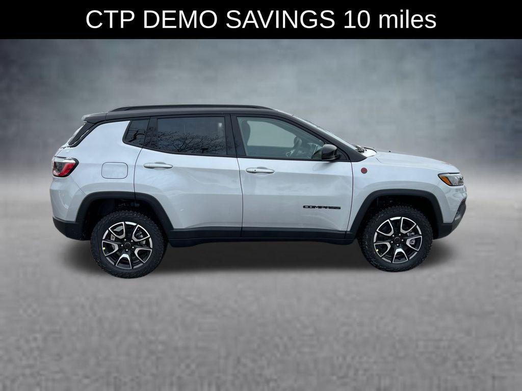 new 2026 Jeep Compass car, priced at $29,910