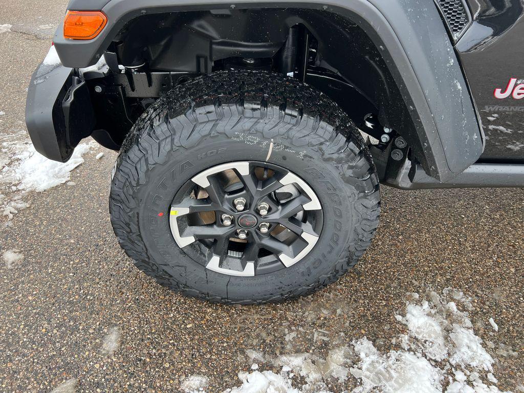new 2026 Jeep Wrangler car, priced at $52,348