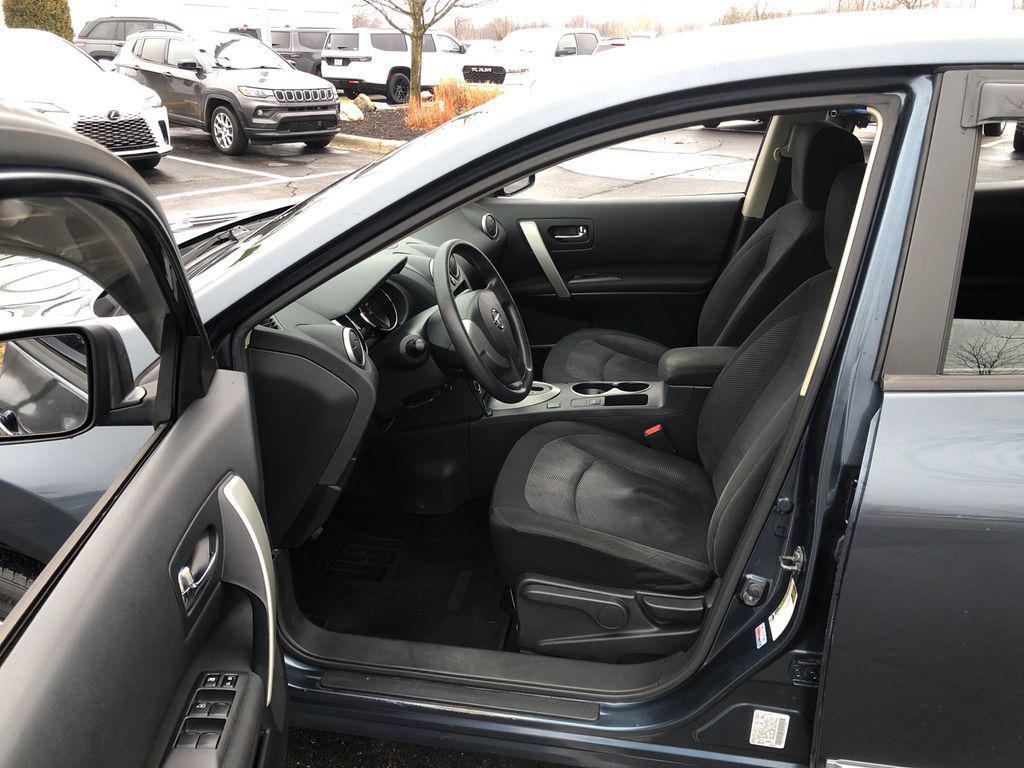 used 2014 Nissan Rogue Select car, priced at $6,769