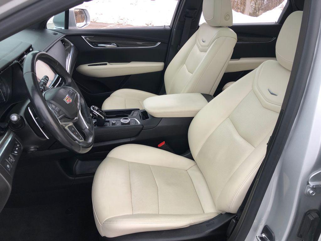 used 2020 Cadillac XT5 car, priced at $29,973