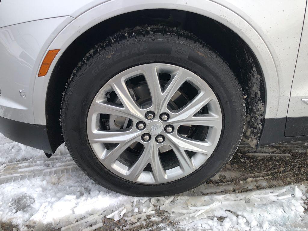 used 2020 Cadillac XT5 car, priced at $29,973