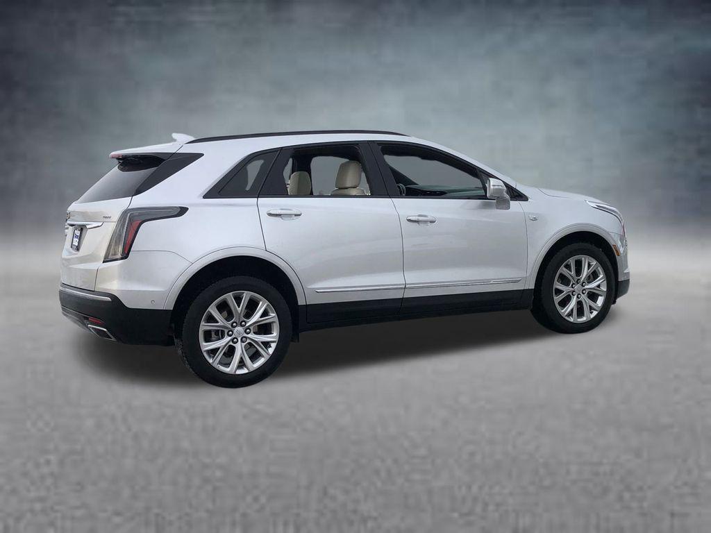 used 2020 Cadillac XT5 car, priced at $29,973