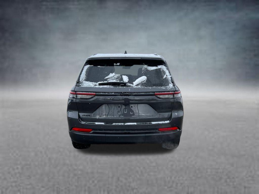 new 2025 Jeep Grand Cherokee car