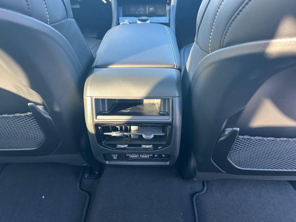 new 2025 Jeep Grand Cherokee car