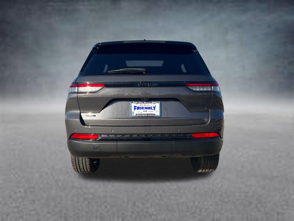 new 2025 Jeep Grand Cherokee car