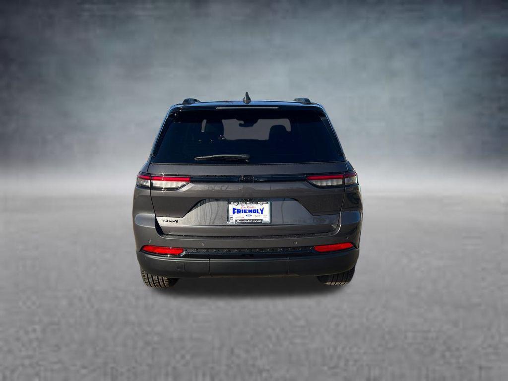 new 2025 Jeep Grand Cherokee car