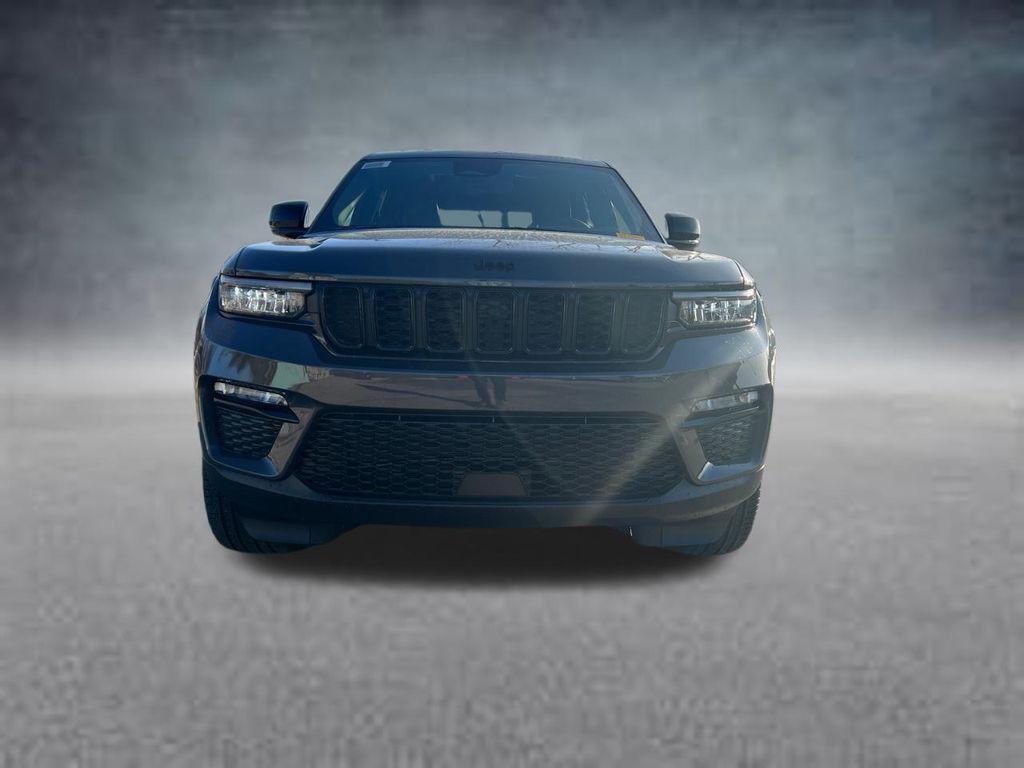 new 2025 Jeep Grand Cherokee car