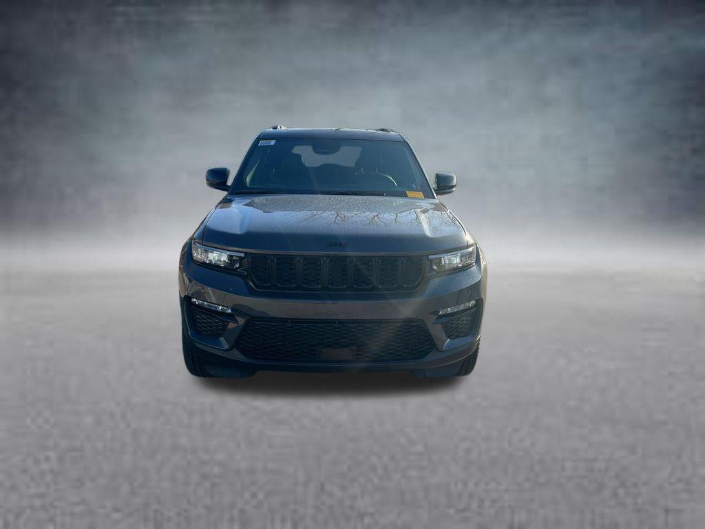 new 2025 Jeep Grand Cherokee car