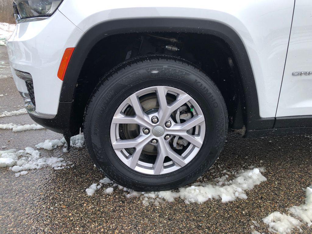 used 2022 Jeep Grand Cherokee L car, priced at $28,455