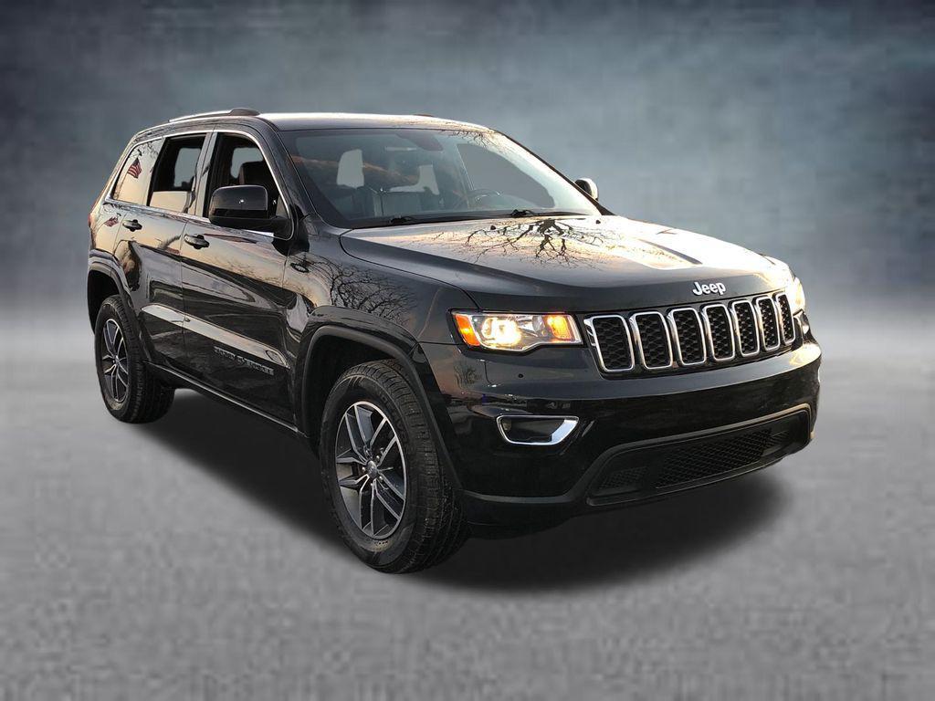 used 2018 Jeep Grand Cherokee car, priced at $15,377
