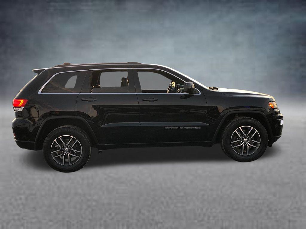 used 2018 Jeep Grand Cherokee car, priced at $15,377