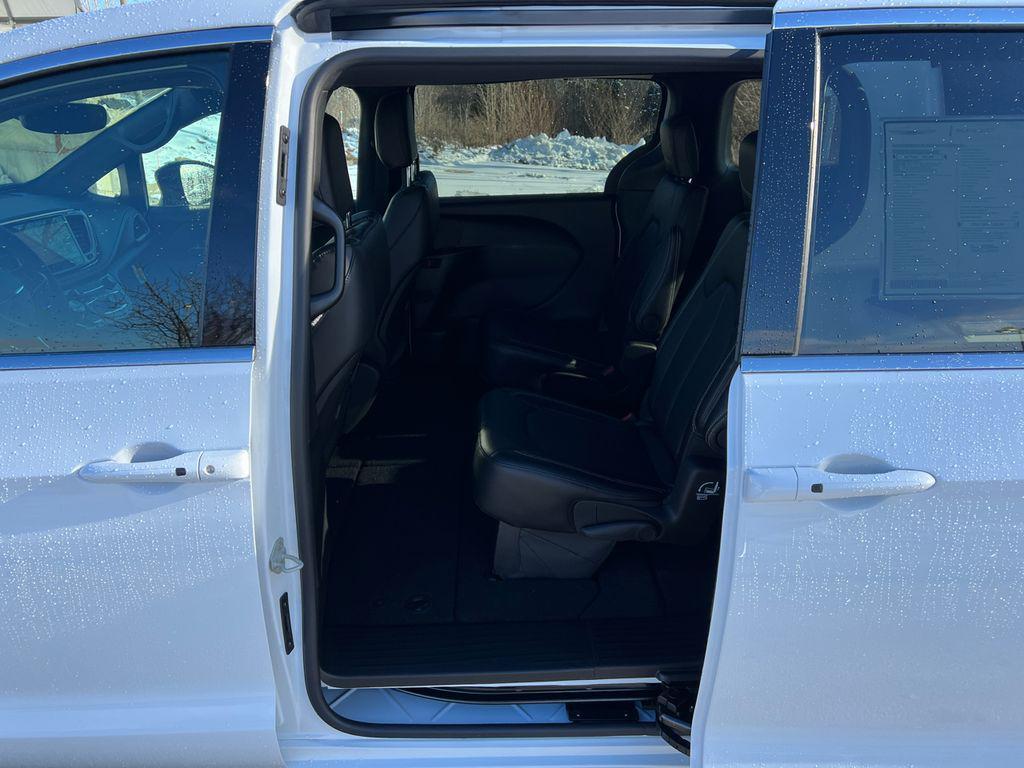 new 2026 Chrysler Pacifica car, priced at $38,764