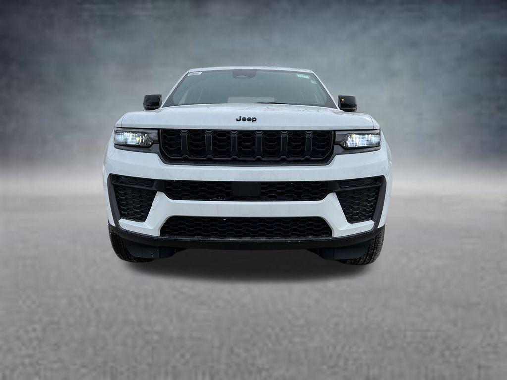 new 2026 Jeep Grand Cherokee car, priced at $38,487