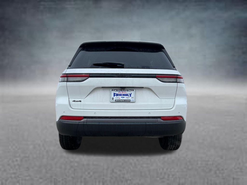 new 2026 Jeep Grand Cherokee car, priced at $38,487