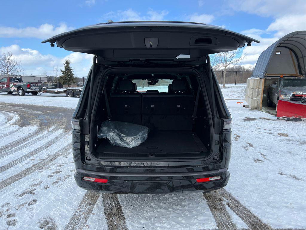 new 2026 Jeep Grand Wagoneer L car, priced at $68,761