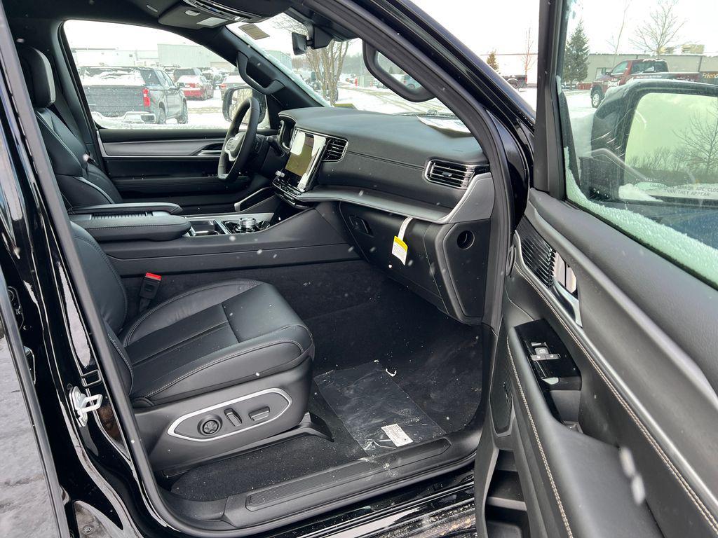 new 2026 Jeep Grand Wagoneer L car, priced at $68,761