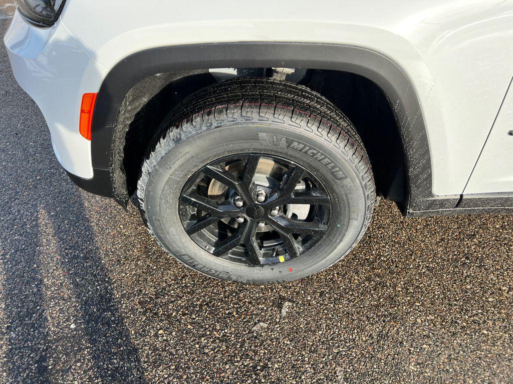 new 2025 Jeep Grand Cherokee car