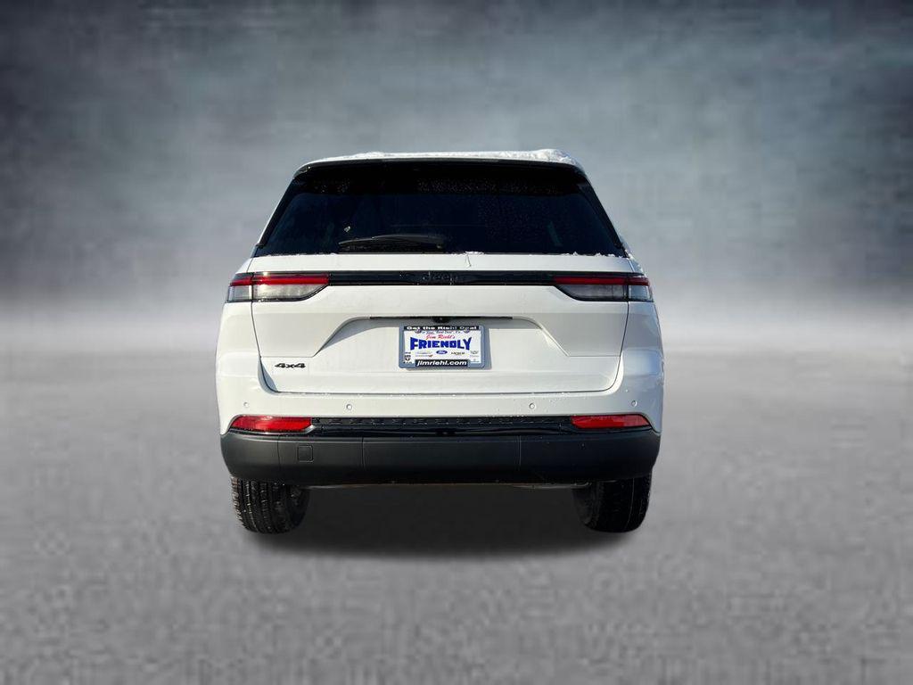 new 2025 Jeep Grand Cherokee car