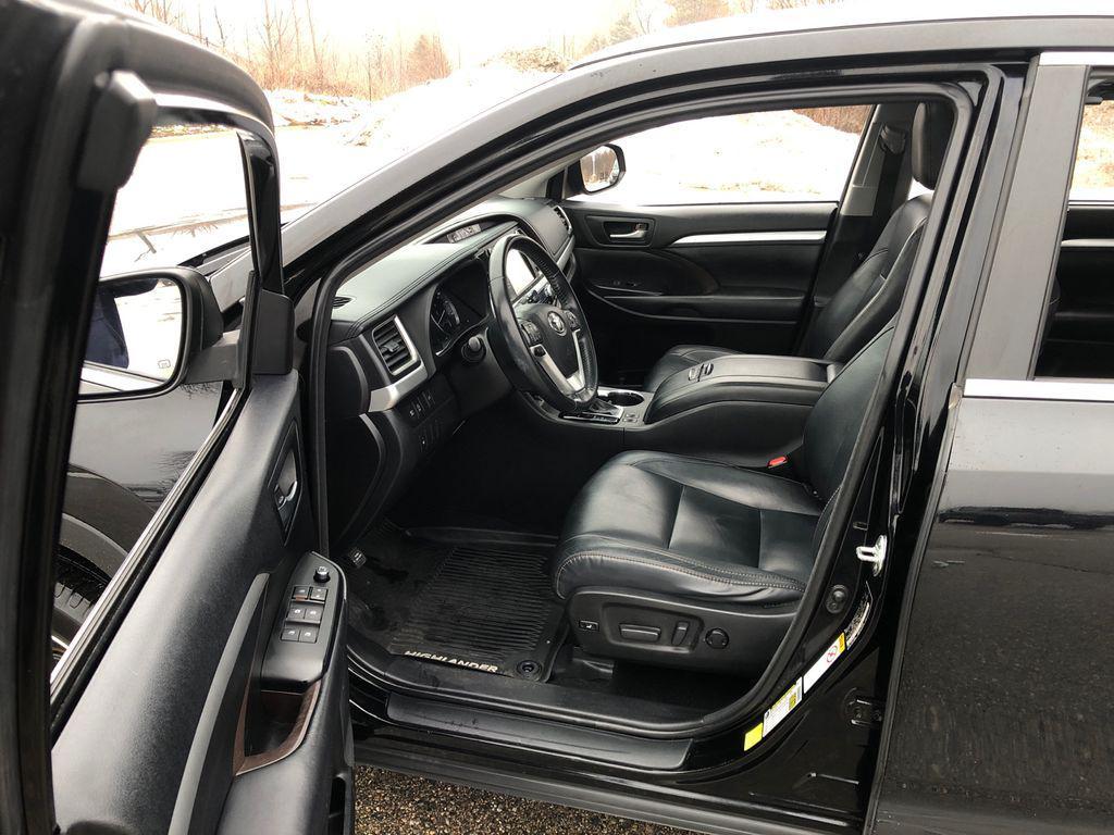 used 2018 Toyota Highlander car, priced at $19,969