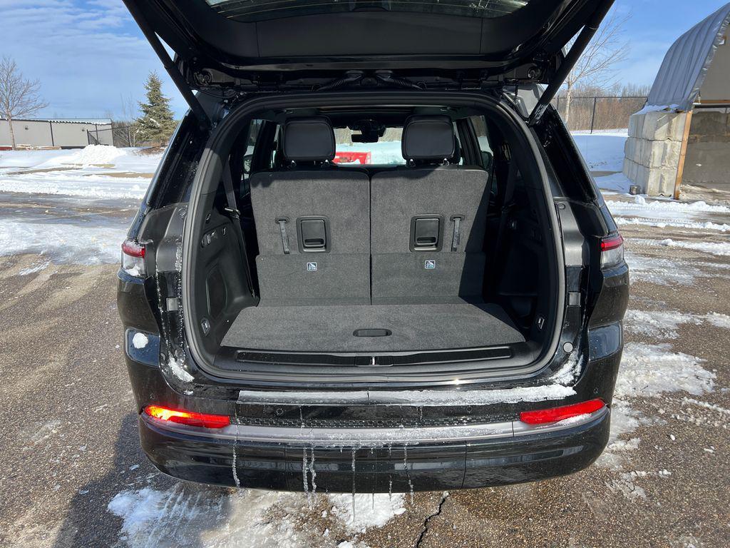 new 2026 Jeep Grand Cherokee L car, priced at $51,520