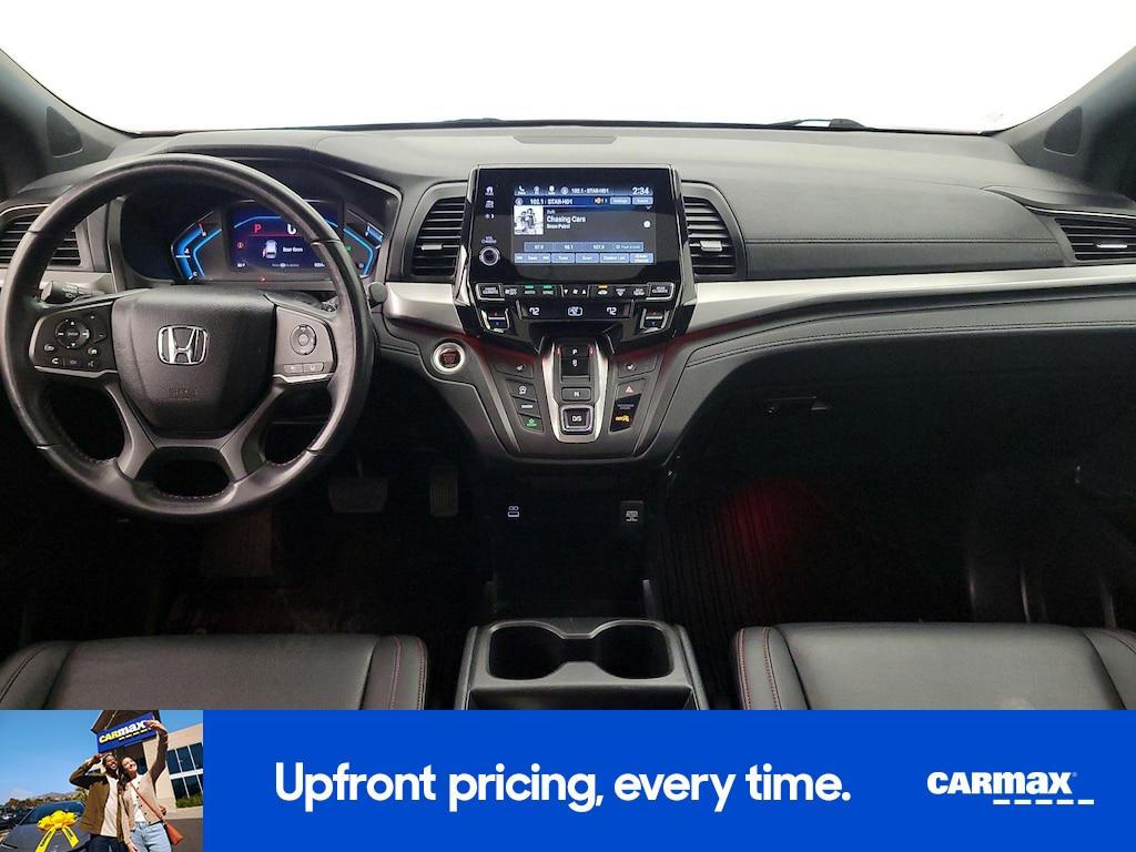 used 2023 Honda Odyssey car, priced at $34,998