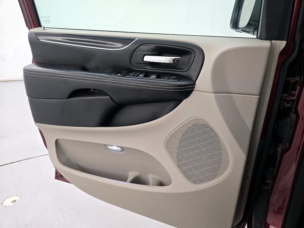 used 2019 Dodge Grand Caravan car, priced at $20,998