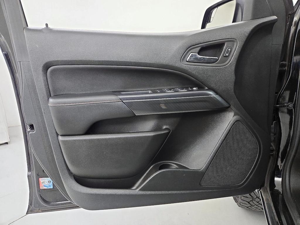 used 2022 GMC Canyon car, priced at $30,998