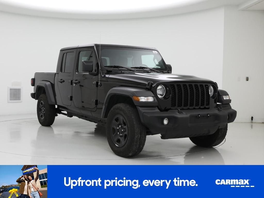 used 2022 Jeep Gladiator car, priced at $28,998