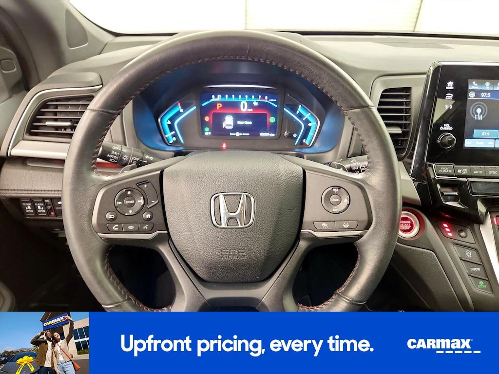 used 2023 Honda Odyssey car, priced at $36,998