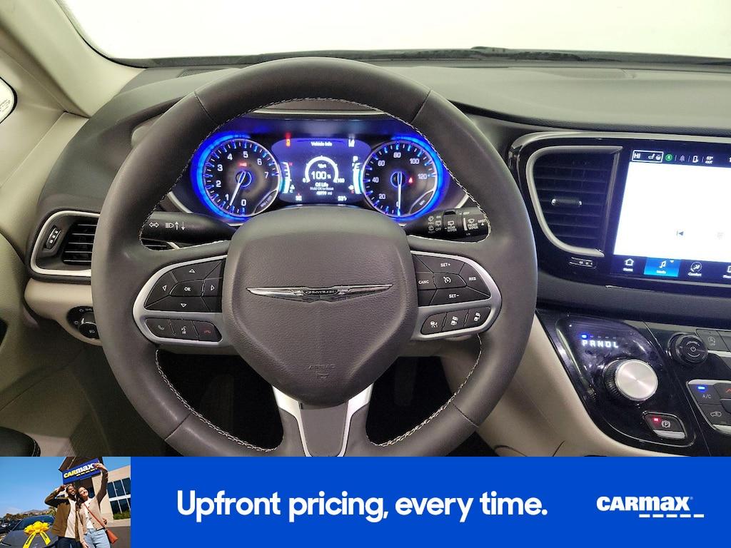used 2024 Chrysler Pacifica car, priced at $25,998
