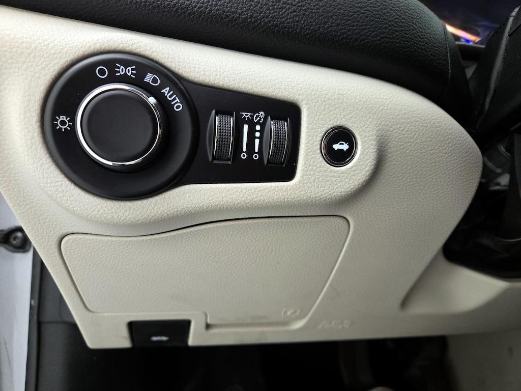 used 2016 Chrysler 200 car, priced at $12,998