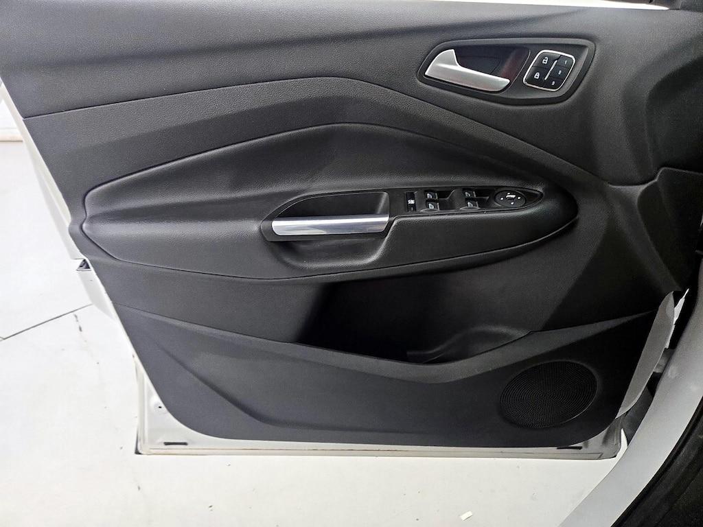 used 2015 Ford Escape car, priced at $12,998