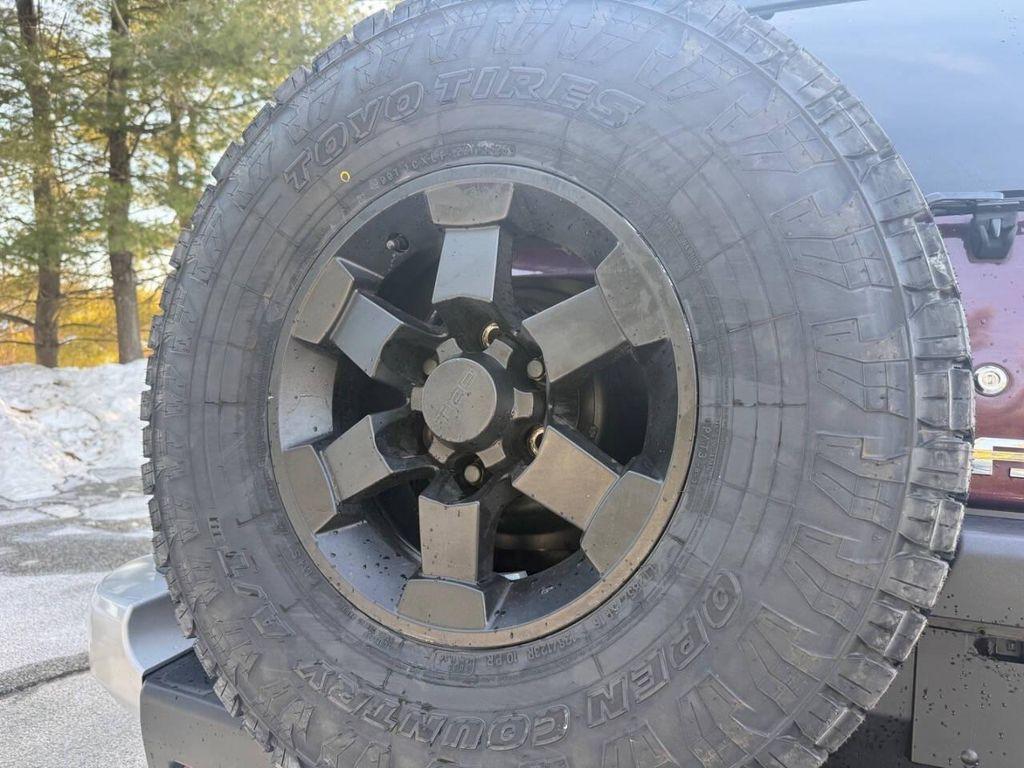 used 2007 Toyota FJ Cruiser car, priced at $13,500