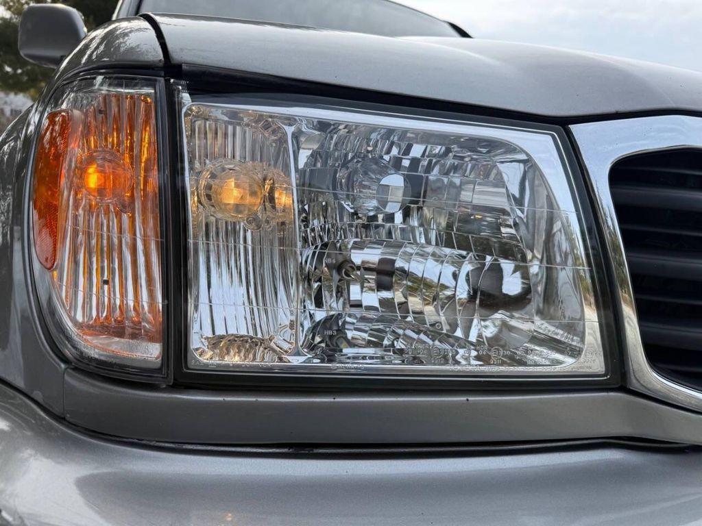 used 2001 Toyota Land Cruiser car