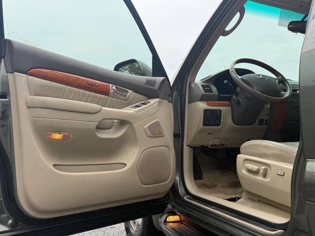 used 2006 Lexus GX 470 car, priced at $10,995